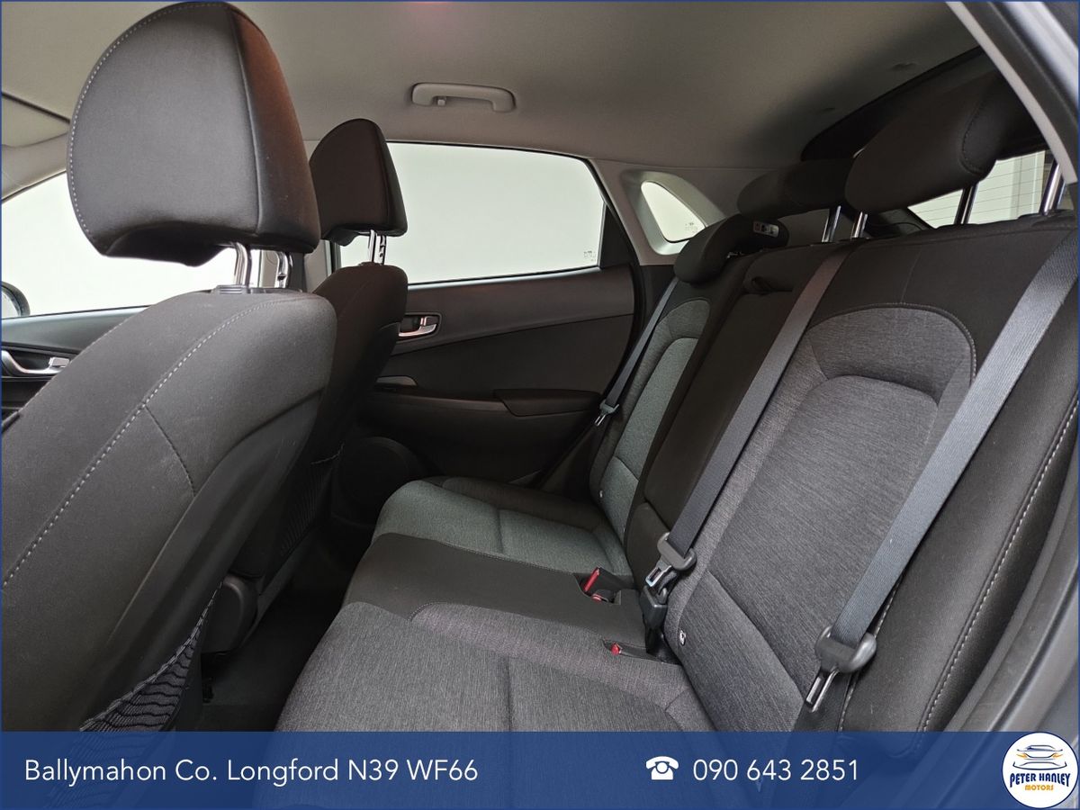 Hyundai KONA Kona Premium Ev  Premium  204 PMSM 64KWH