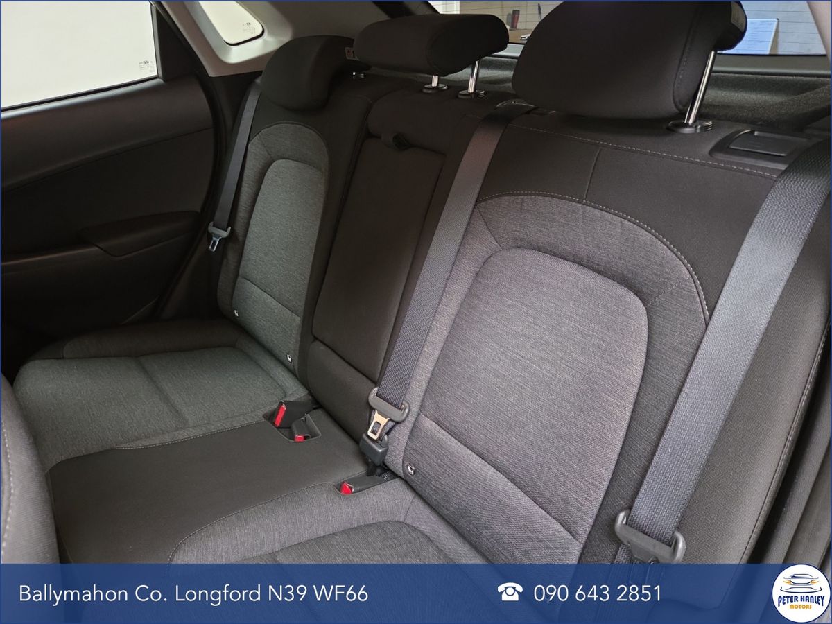 Hyundai KONA Kona Premium Ev  Premium  204 PMSM 64KWH