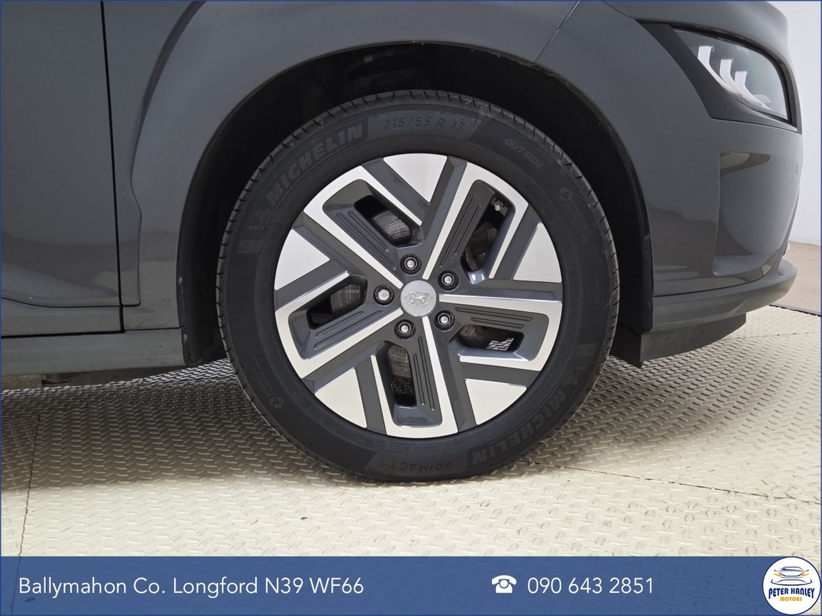 Hyundai KONA Kona Premium Ev  Premium  204 PMSM 64KWH