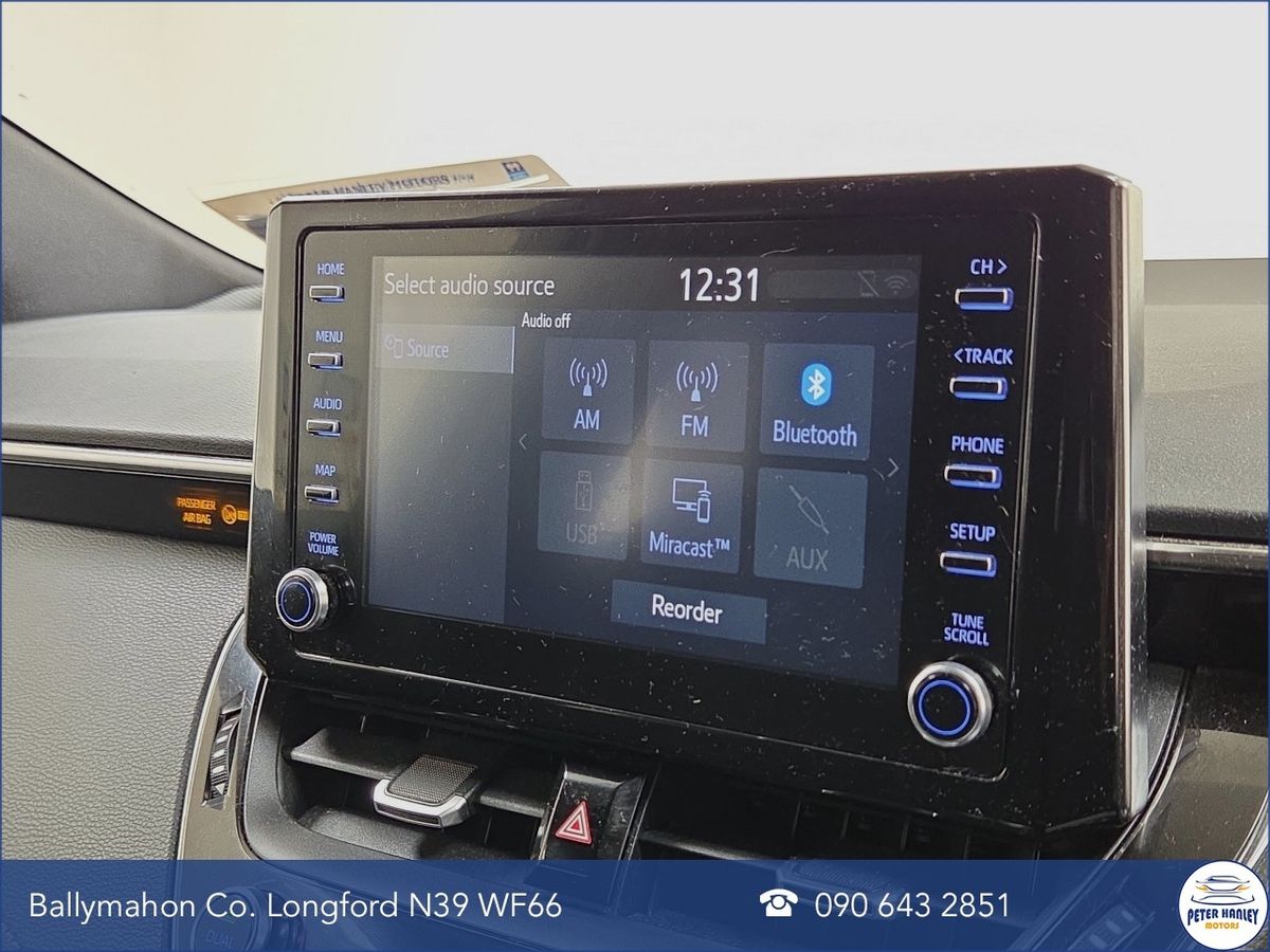 Toyota Corolla 1.2T Luna Hatchback