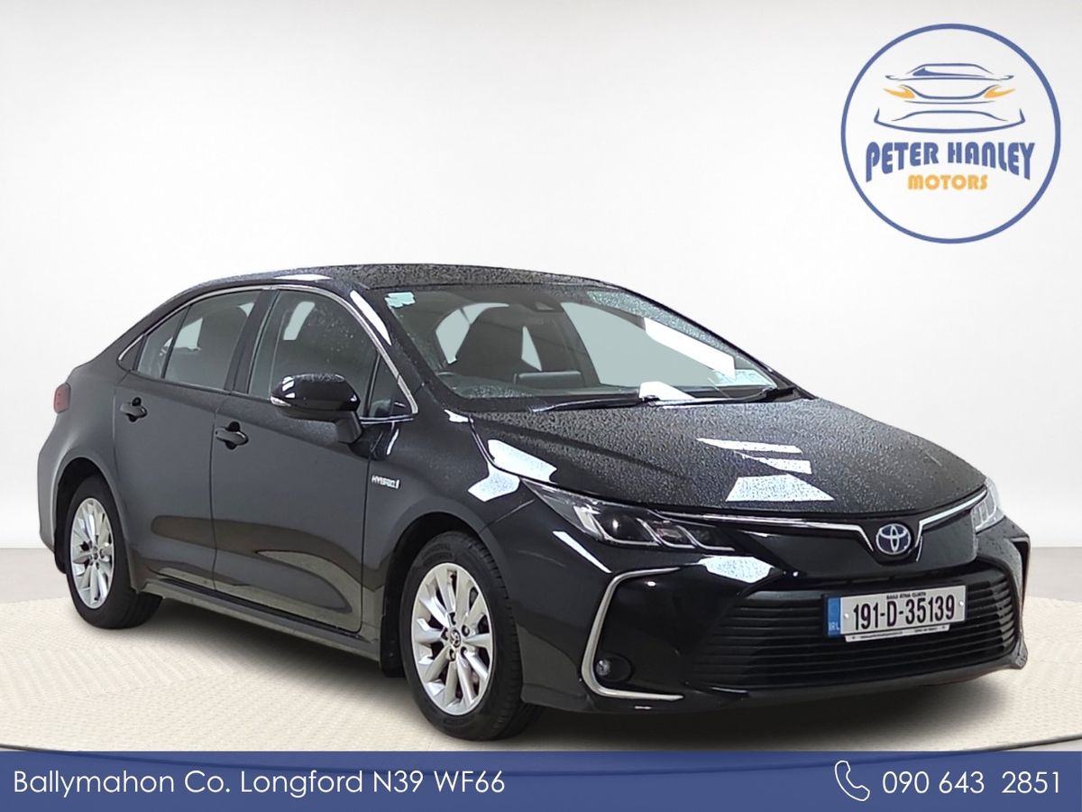 Toyota Corolla 1.8 Hybrid Luna Saloon