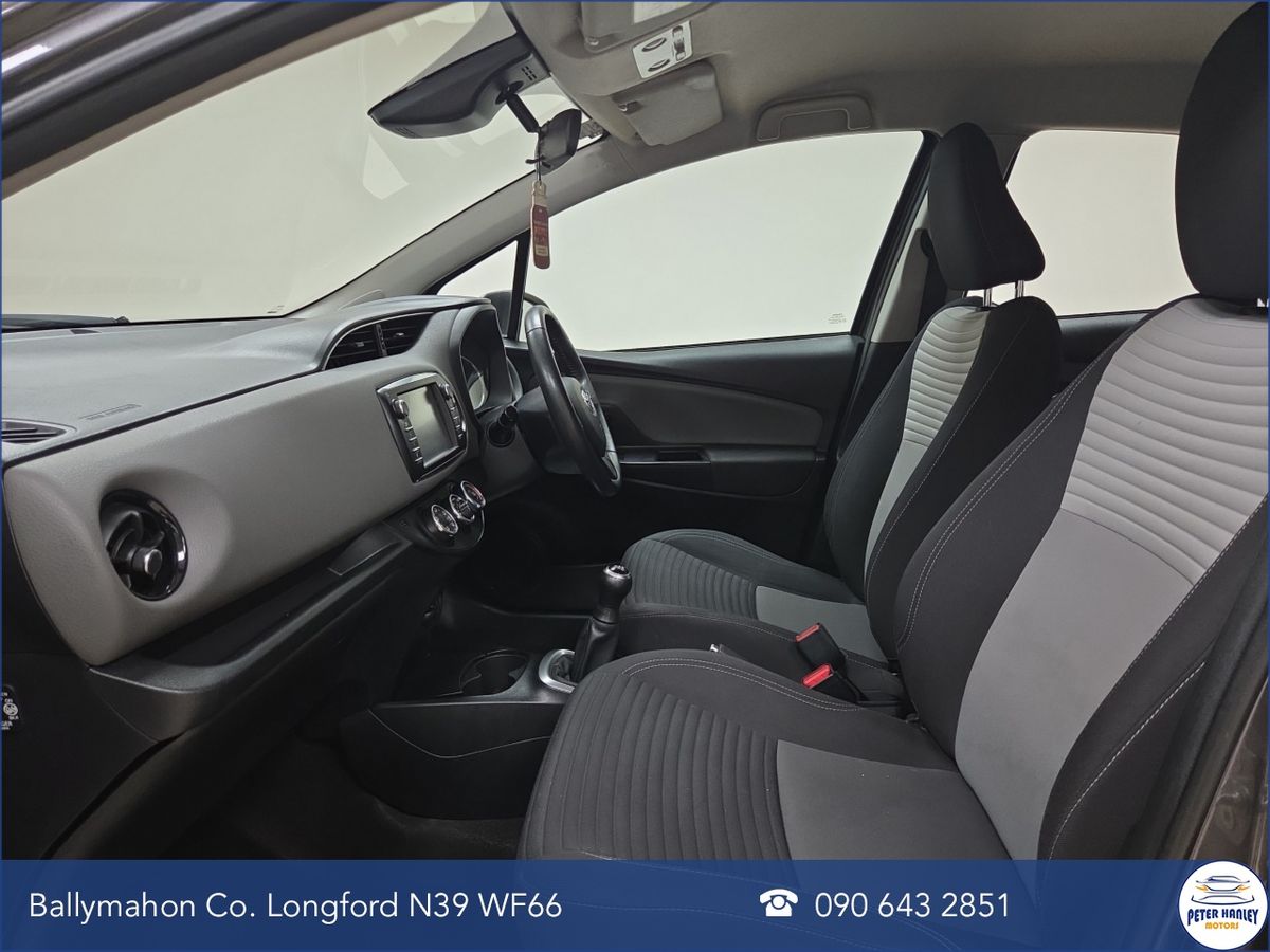 Toyota Yaris 1.0 VVT-i 5Dr Luna
