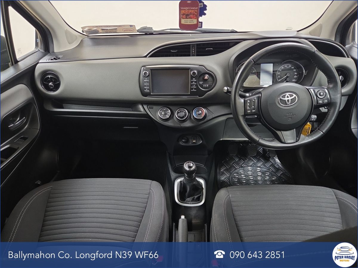 Toyota Yaris 1.0 VVT-i 5Dr Luna