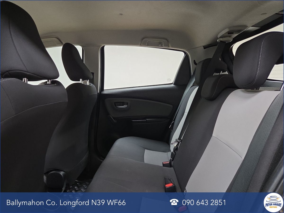 Toyota Yaris 1.0 VVT-i 5Dr Luna