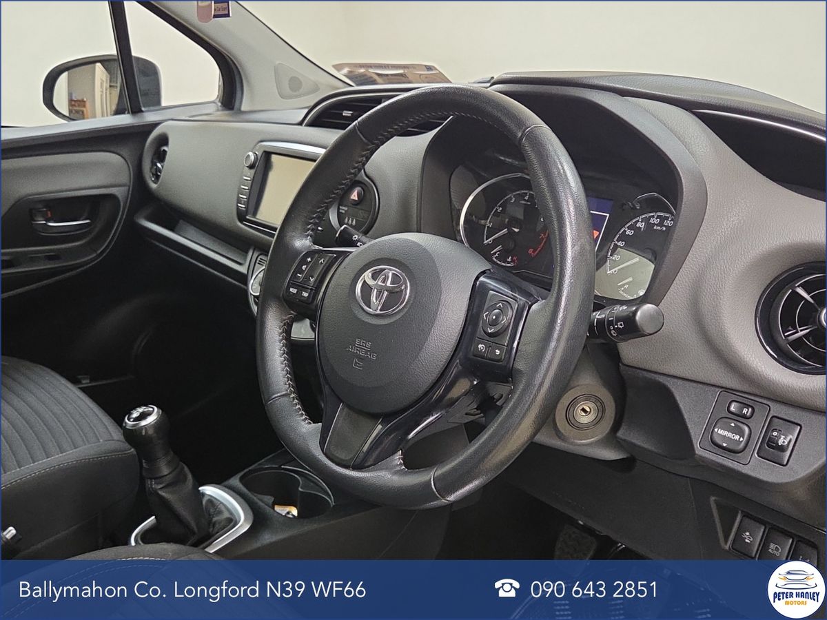 Toyota Yaris 1.0 VVT-i 5Dr Luna