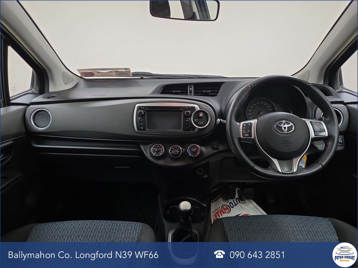 Toyota Yaris 1.0 VVT-i 5Dr Luna