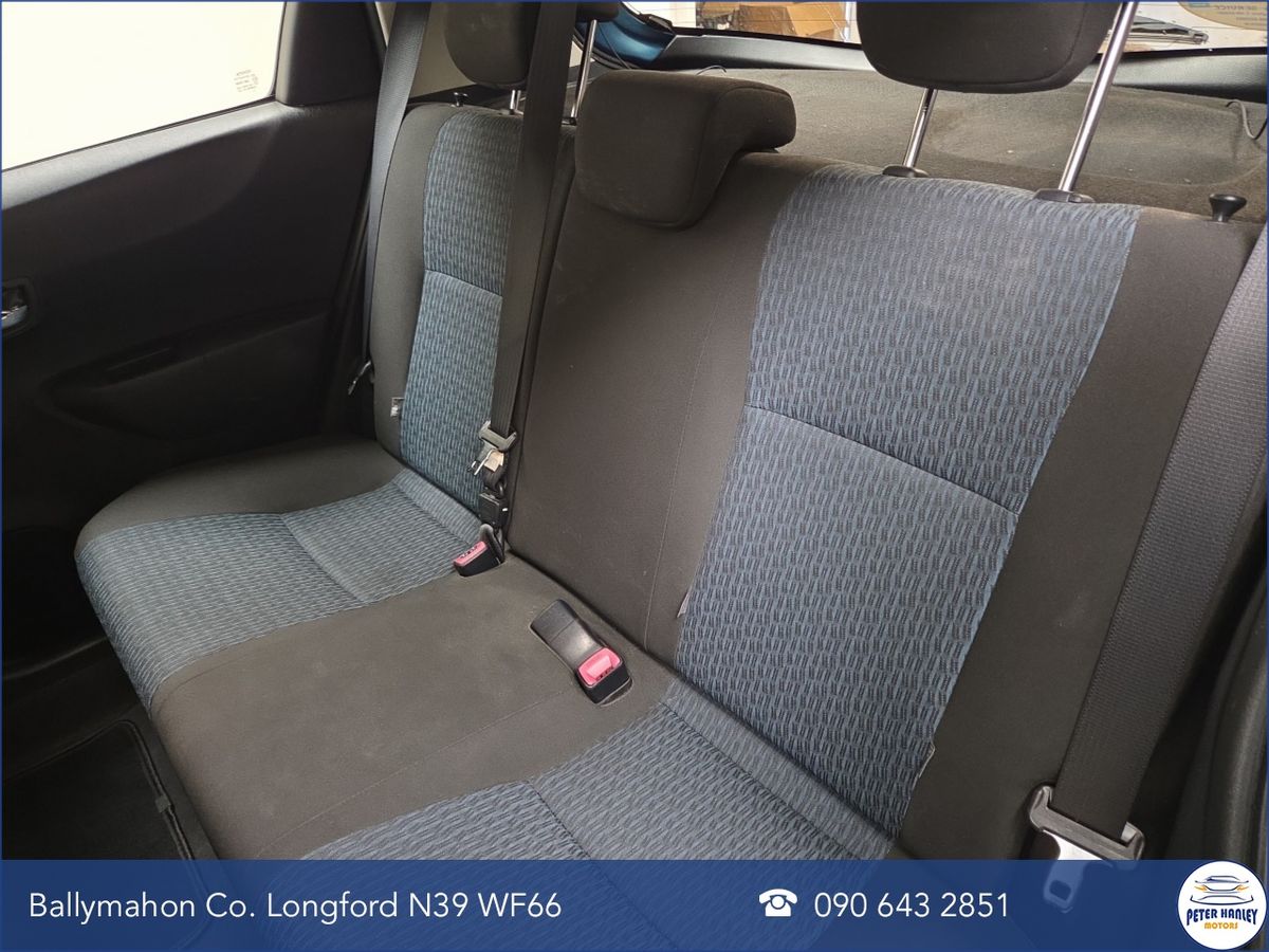 Toyota Yaris 1.0 VVT-i 5Dr Luna