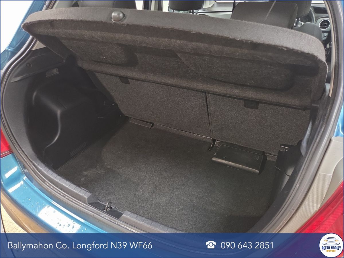 Toyota Yaris 1.0 VVT-i 5Dr Luna