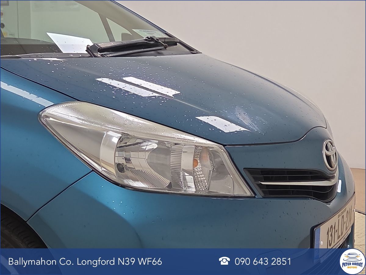 Toyota Yaris 1.0 VVT-i 5Dr Luna