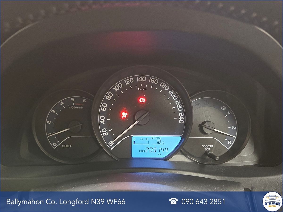 Toyota Auris 1.4 D-4D (90) 5Dr Aura