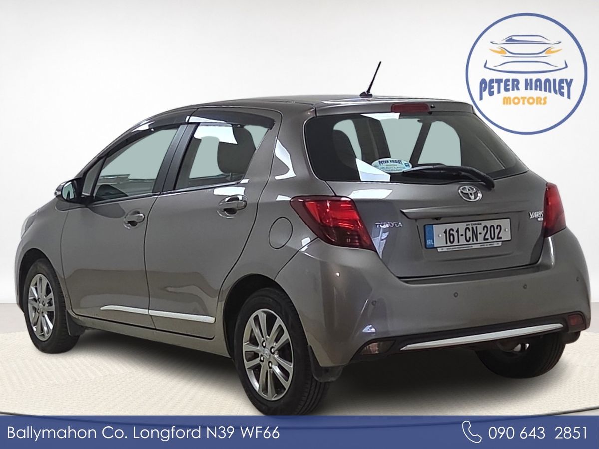 Toyota Yaris 1.0 VVT-i 5Dr Luna