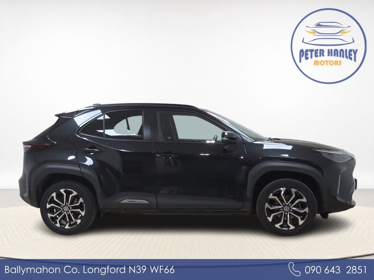 Toyota Yaris Yaris Cross Design Hev Auto  Design  VVT-h 116 E-CVT Auto Start/Stop