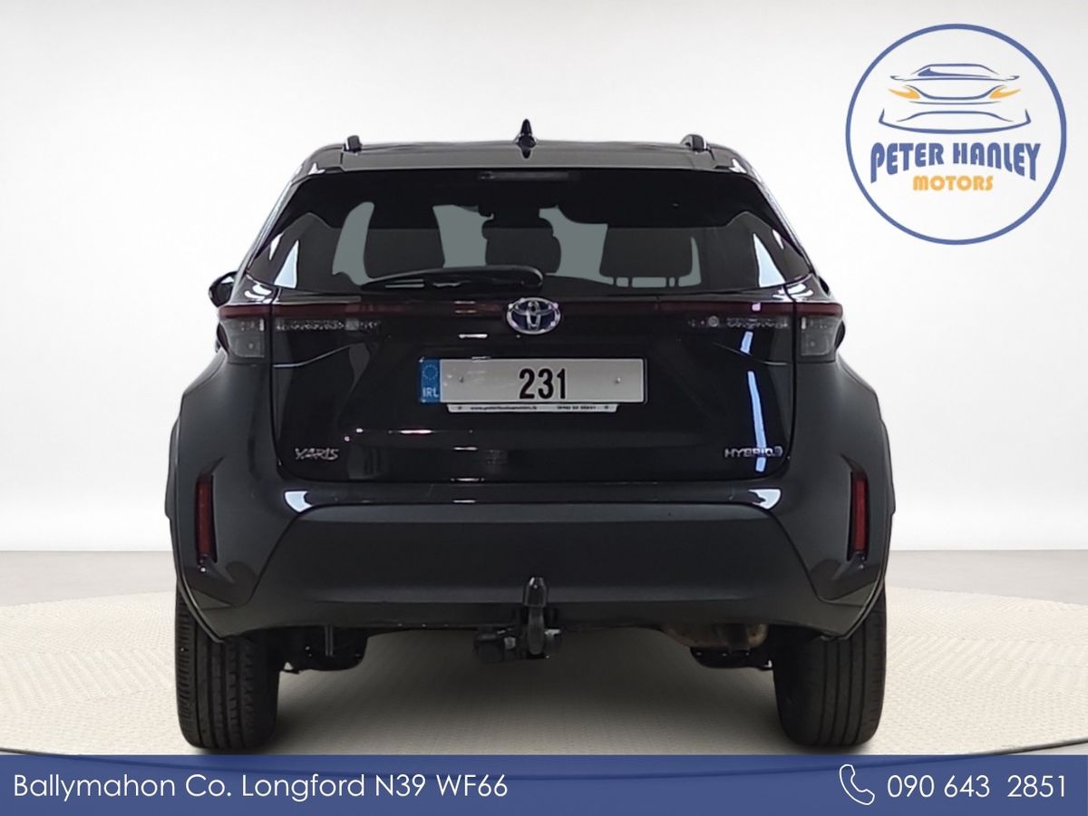 Toyota Yaris Yaris Cross Design Hev Auto  Design  VVT-h 116 E-CVT Auto Start/Stop