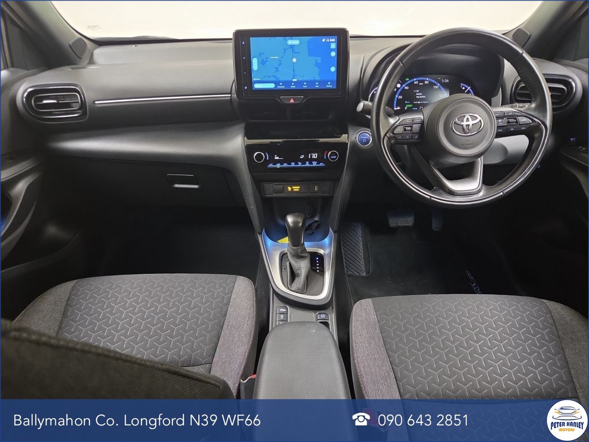Toyota Yaris Yaris Cross Design Hev Auto  Design  VVT-h 116 E-CVT Auto Start/Stop