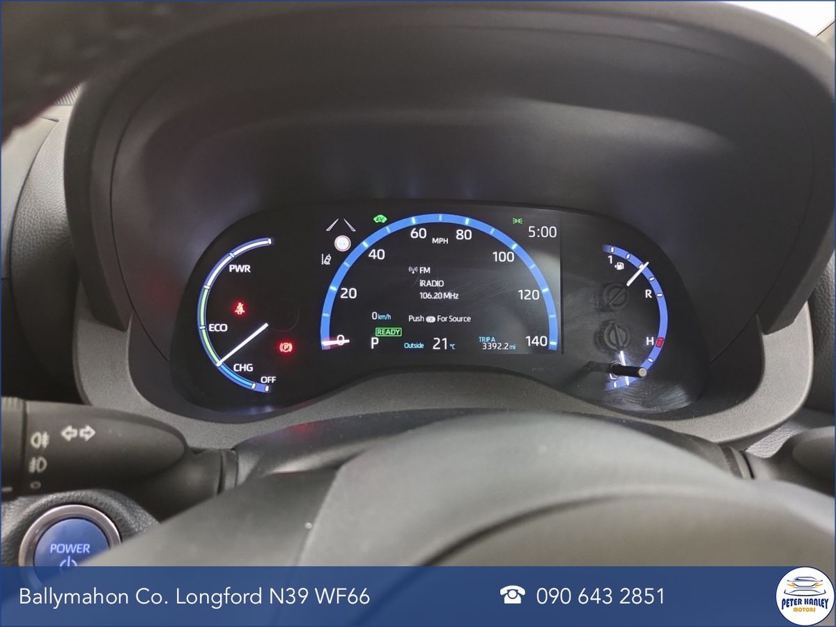 Toyota Yaris Yaris Cross Design Hev Auto  Design  VVT-h 116 E-CVT Auto Start/Stop