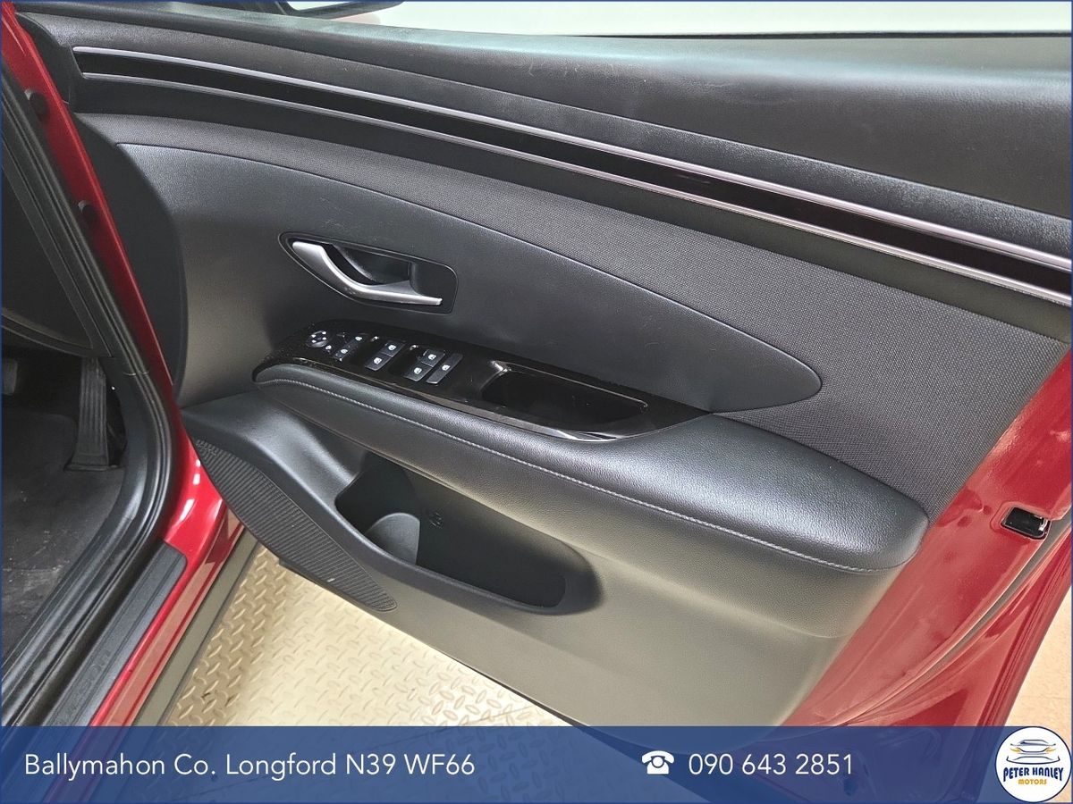 Hyundai Tucson Tucson Premium Tgdi Phev 4X4 A  Premium  T-GDi 265 4 WD PHEV 13.8 kWh Motor 91BHP /67kw Auto Start/Stop