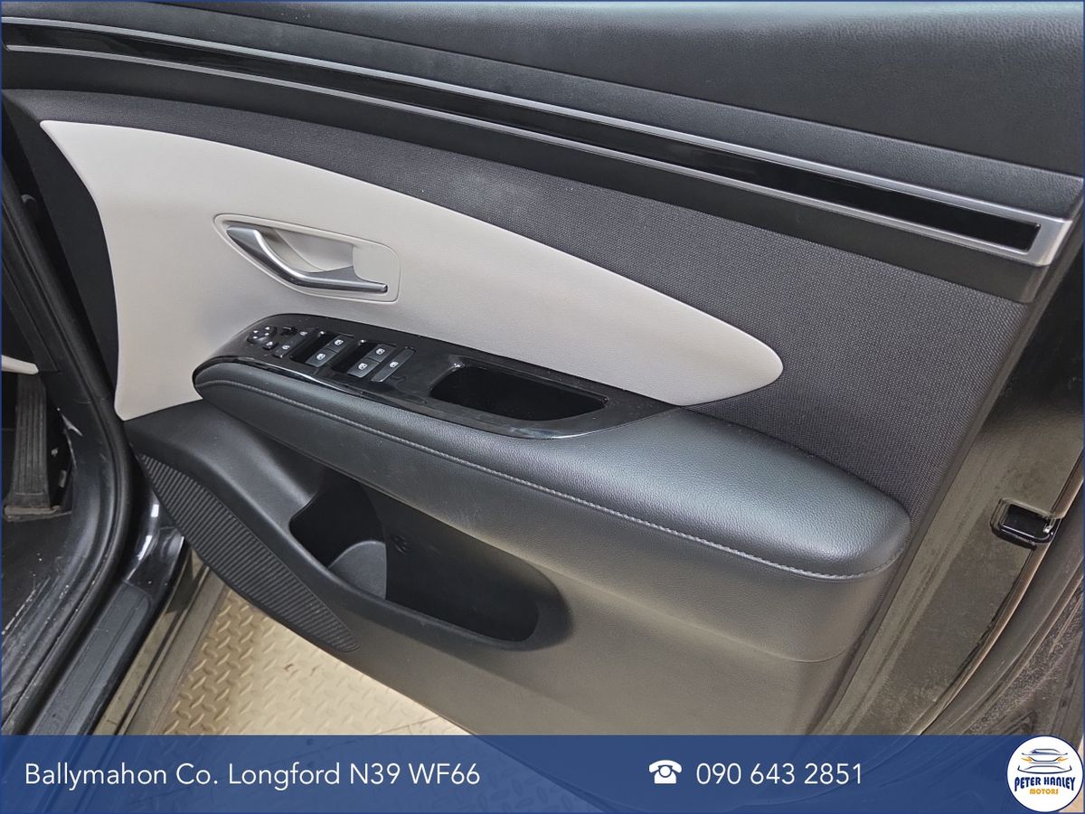 Hyundai Tucson 4WD Executive Plus PHEV Auto