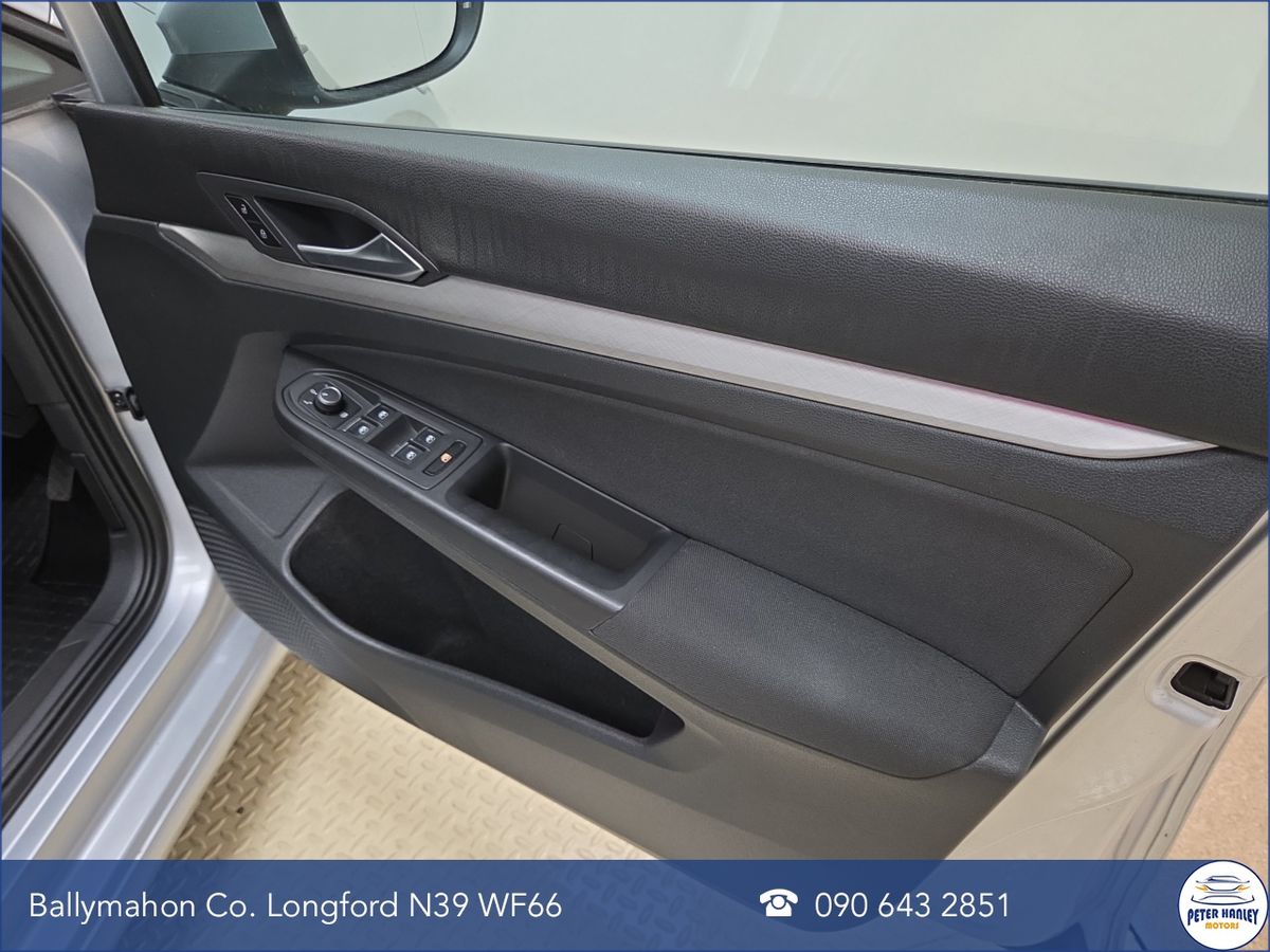 Volkswagen Golf Golf Life Tsi  Life  1.5 TSi EVO 150 Start/Stop