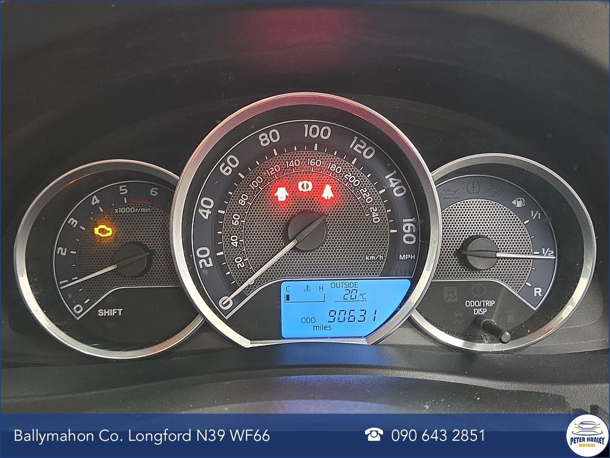 Toyota Auris D-4D 90 (1.4) 5Dr Luna
