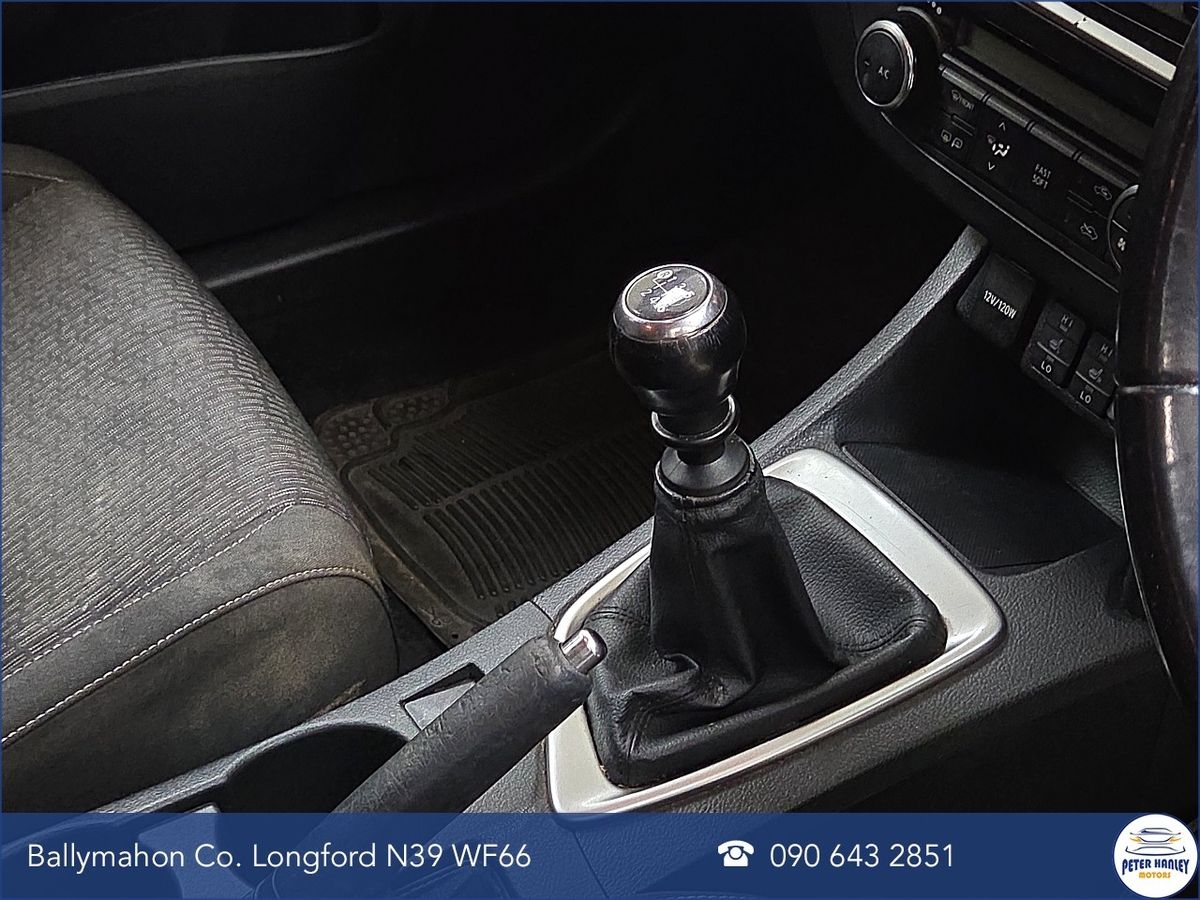 Toyota Auris D-4D 90 (1.4) 5Dr Luna
