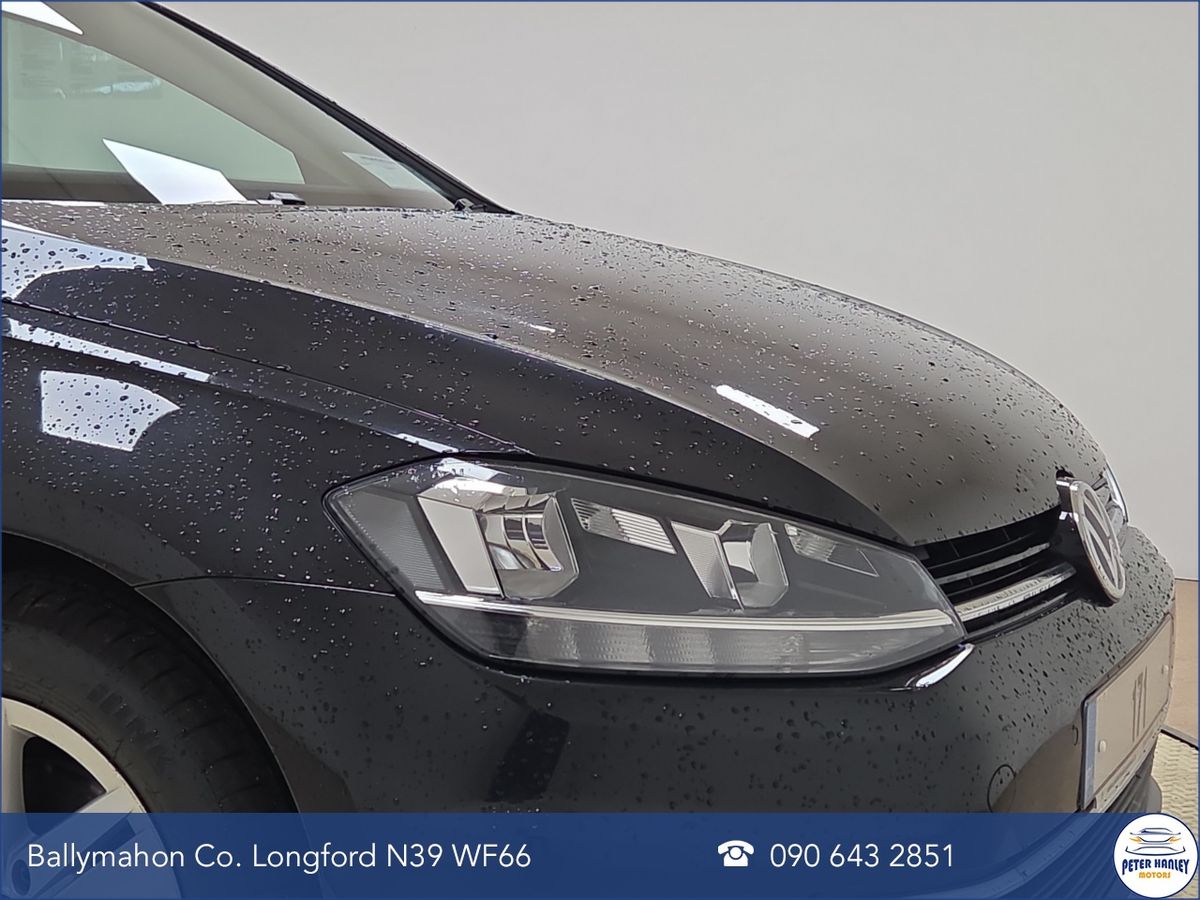 Volkswagen Golf Golf Se Navigation Tsi Bmt  SE Navigation  TDi 115 BlueMotion Start/Stop