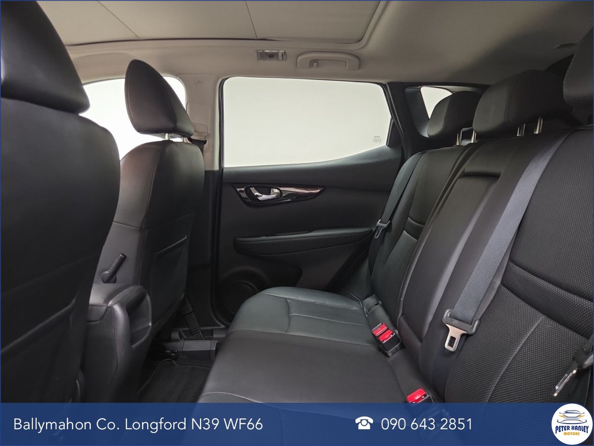 Nissan Qashqai 1.2 PET SV CVT