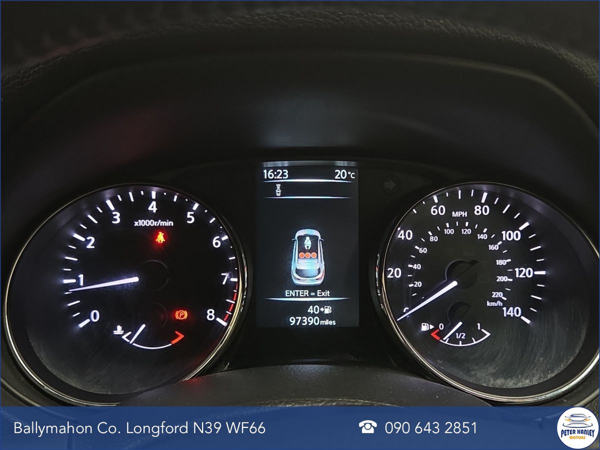 Nissan Qashqai 1.2 PET SV CVT
