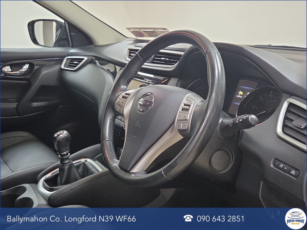 Nissan Qashqai 1.2 PET SV CVT