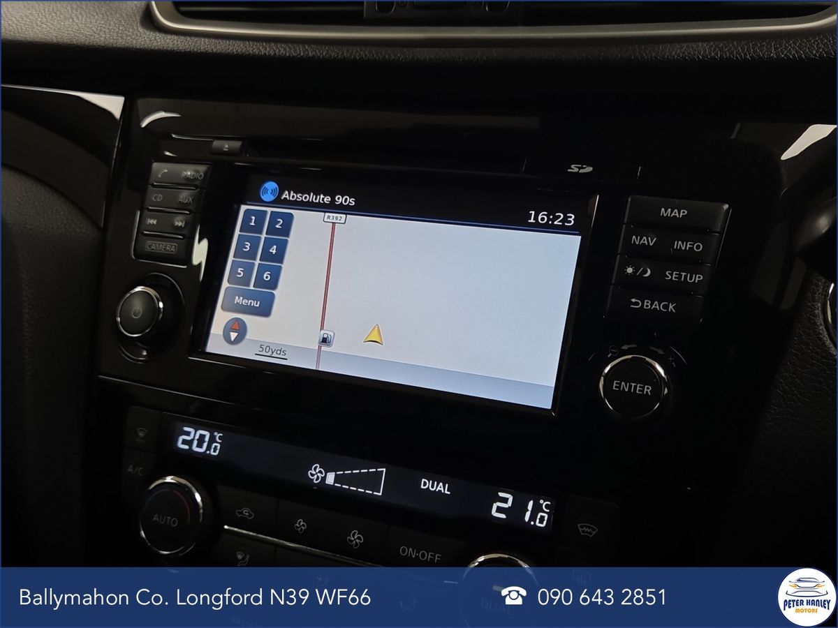 Nissan Qashqai 1.2 PET SV CVT