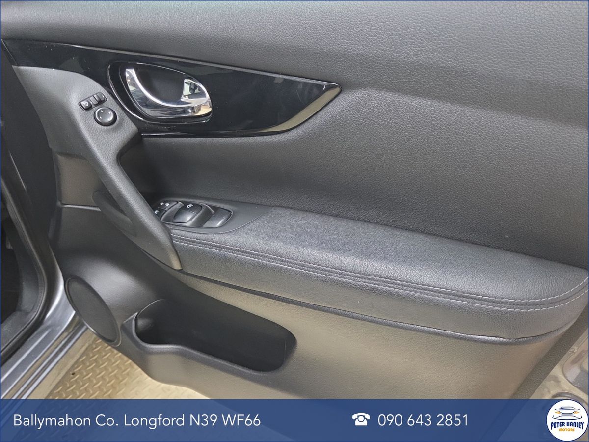 Nissan Qashqai 1.2 PET SV CVT