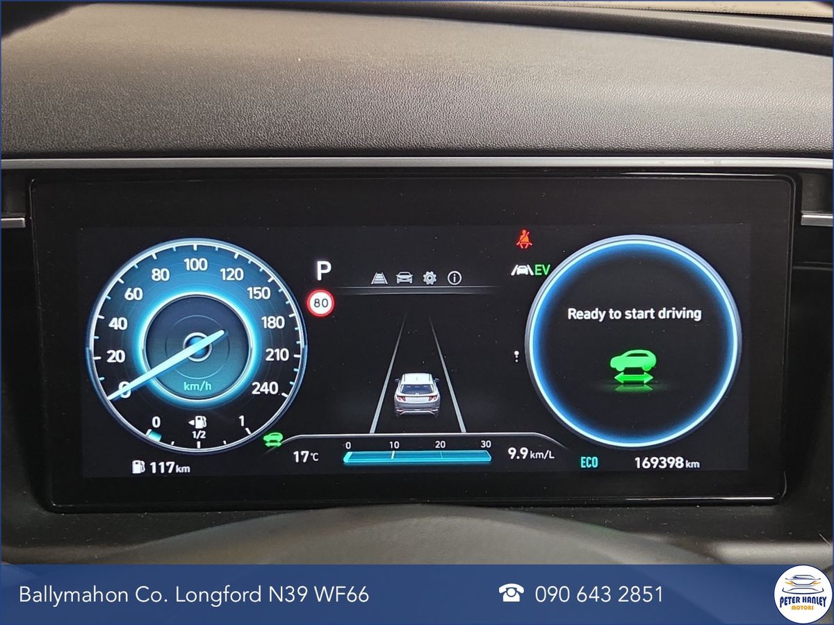 Hyundai Tucson 2WD Executive HEV Auto