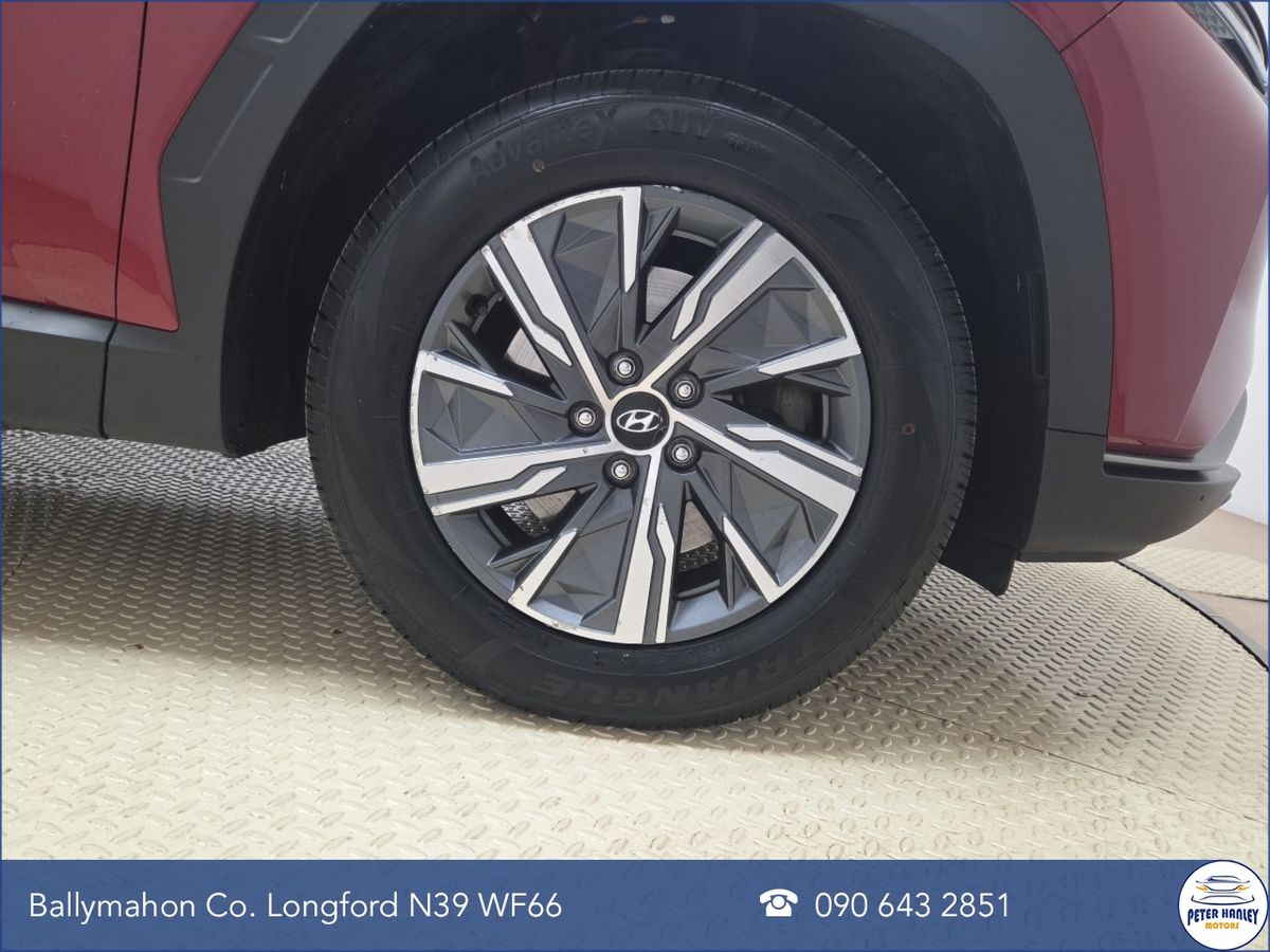 Hyundai Tucson 2WD Executive HEV Auto