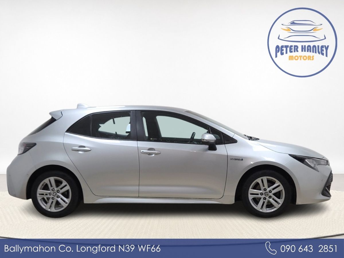 Toyota Corolla Corolla Icon Tech Hev Cvt  Icon Tech  122 VVT-h Auto Start/Stop
