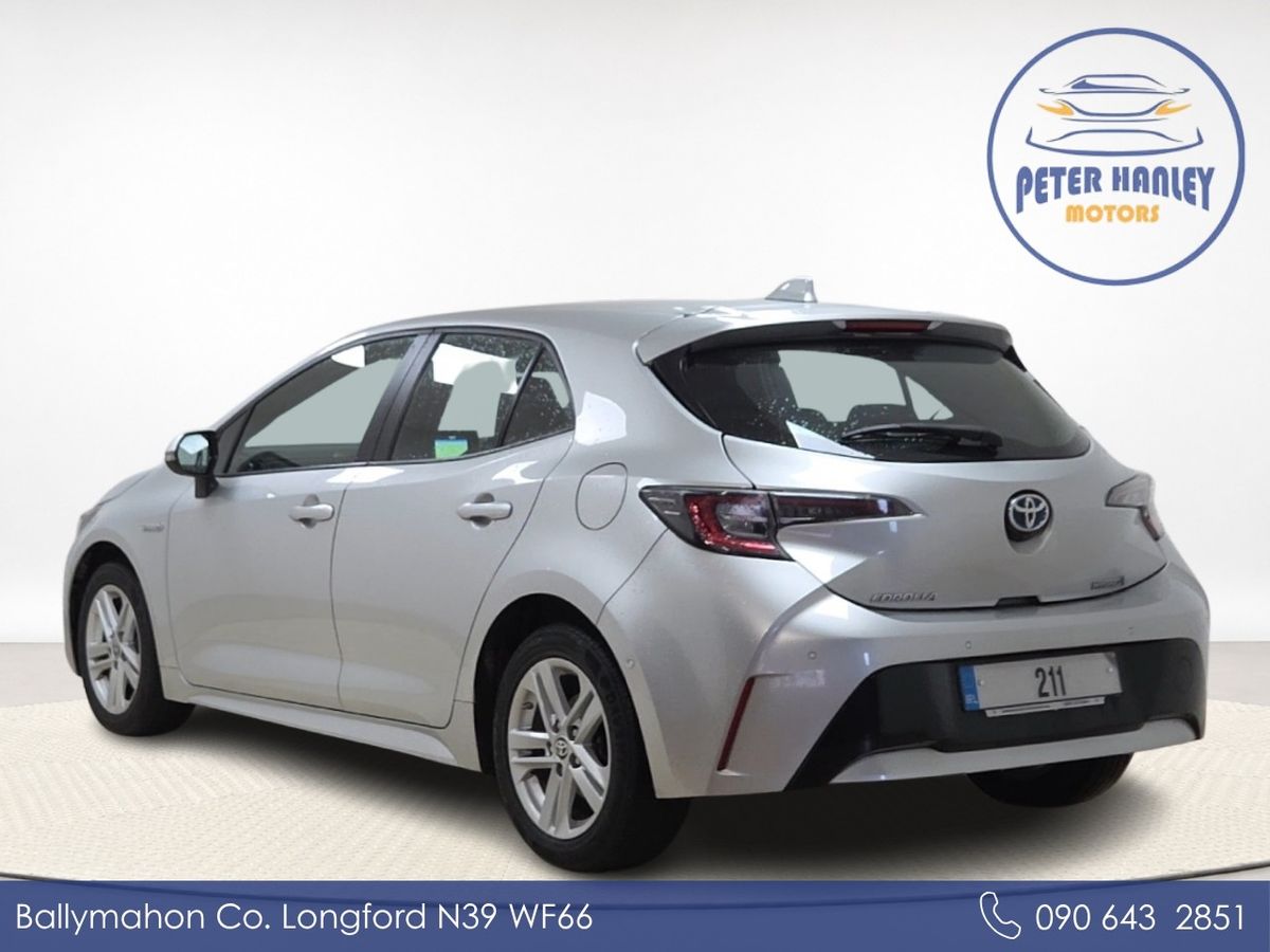 Toyota Corolla Corolla Icon Tech Hev Cvt  Icon Tech  122 VVT-h Auto Start/Stop