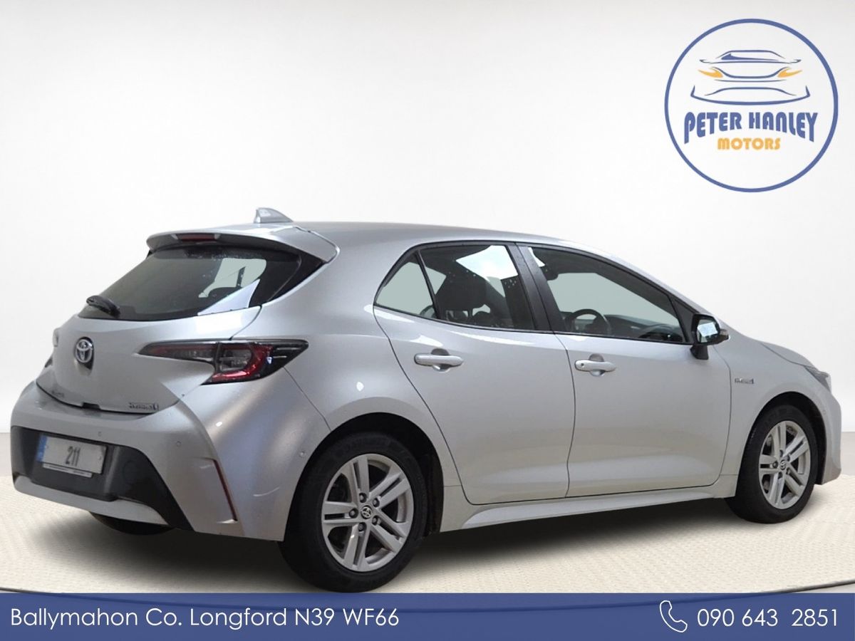 Toyota Corolla Corolla Icon Tech Hev Cvt  Icon Tech  122 VVT-h Auto Start/Stop