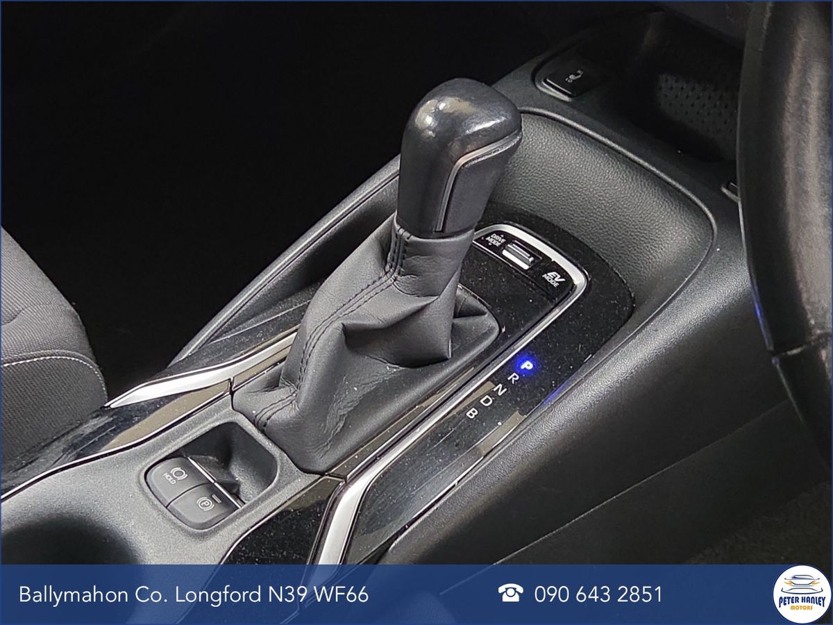 Toyota Corolla Corolla Icon Tech Hev Cvt  Icon Tech  122 VVT-h Auto Start/Stop