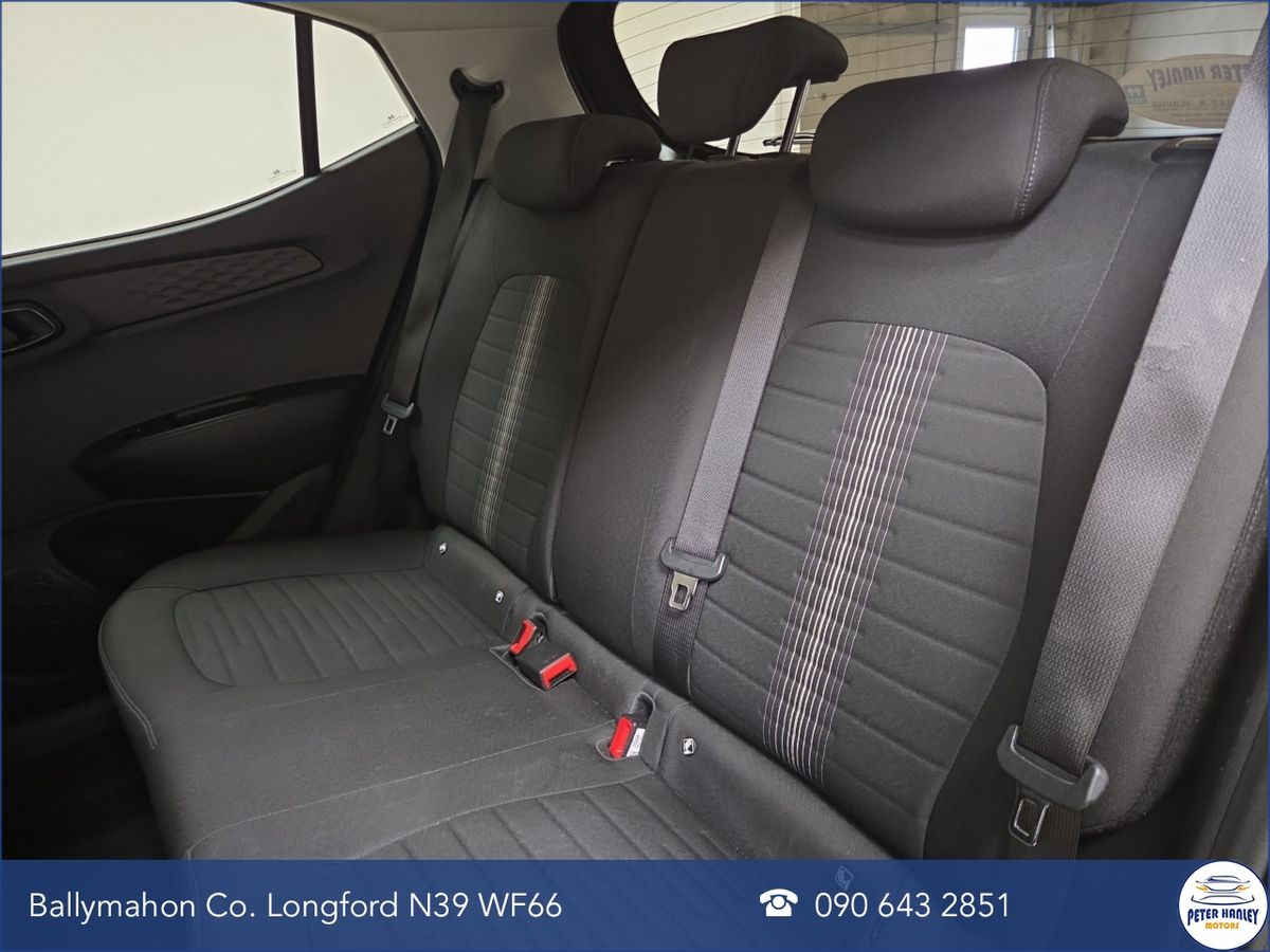 Hyundai i10 i10 Deluxe