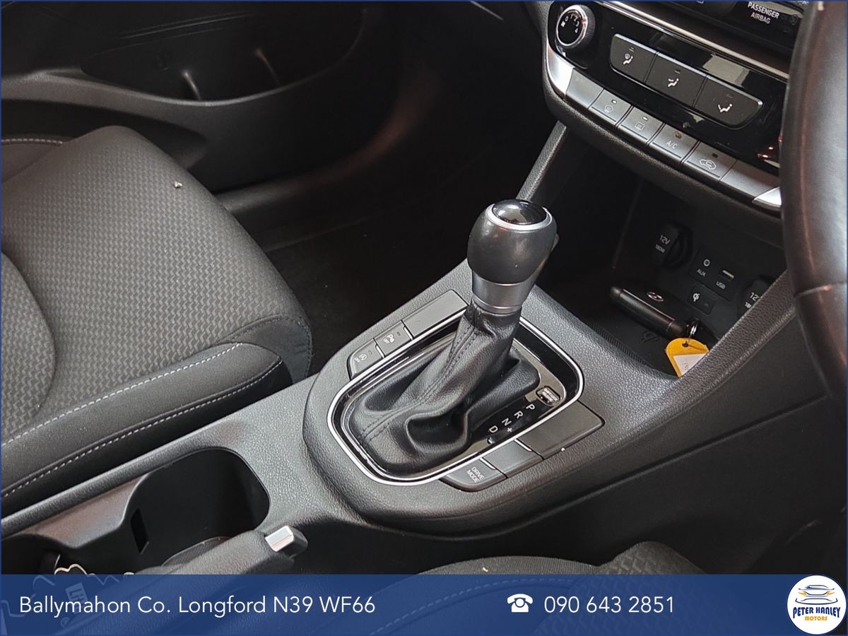 Hyundai i30 1.6 Diesel DCT Deluxe Go Forward Edition