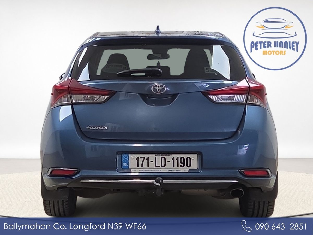 Toyota Auris 1.2 D4-T 5Dr Sol