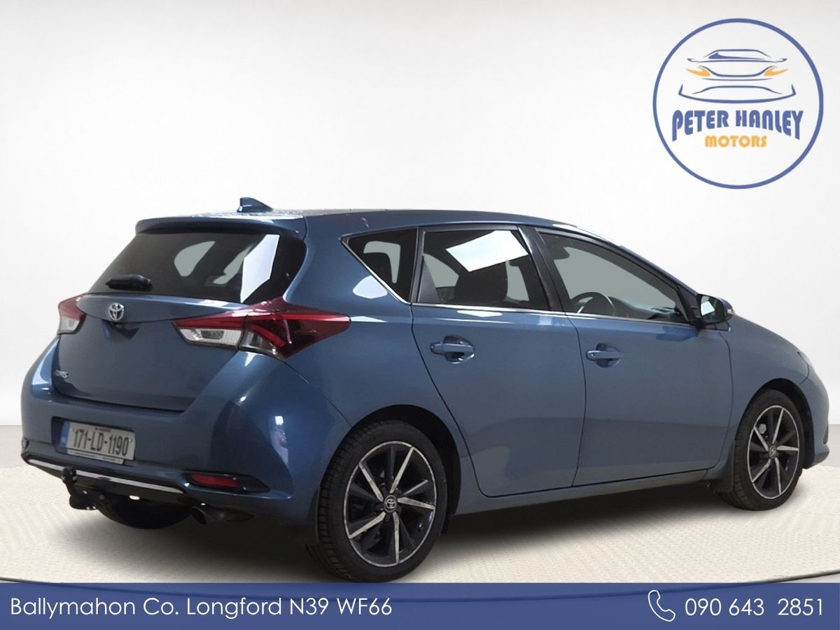 Toyota Auris 1.2 D4-T 5Dr Sol