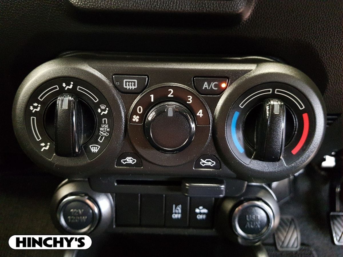 Suzuki Suzuki Ignis 1.2 Hybrid SZ-T MT