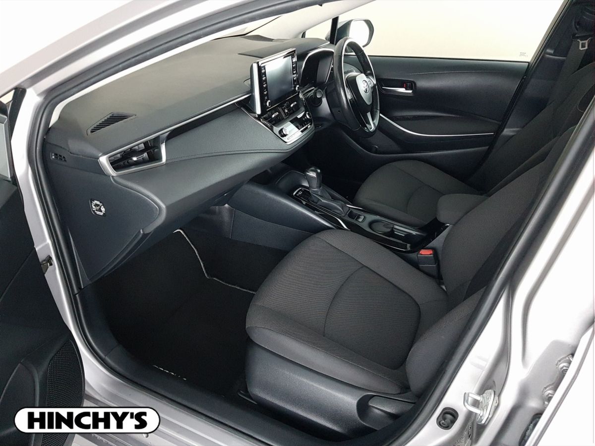 Toyota Toyota Corolla 1.8 Hybrid Luna Saloon