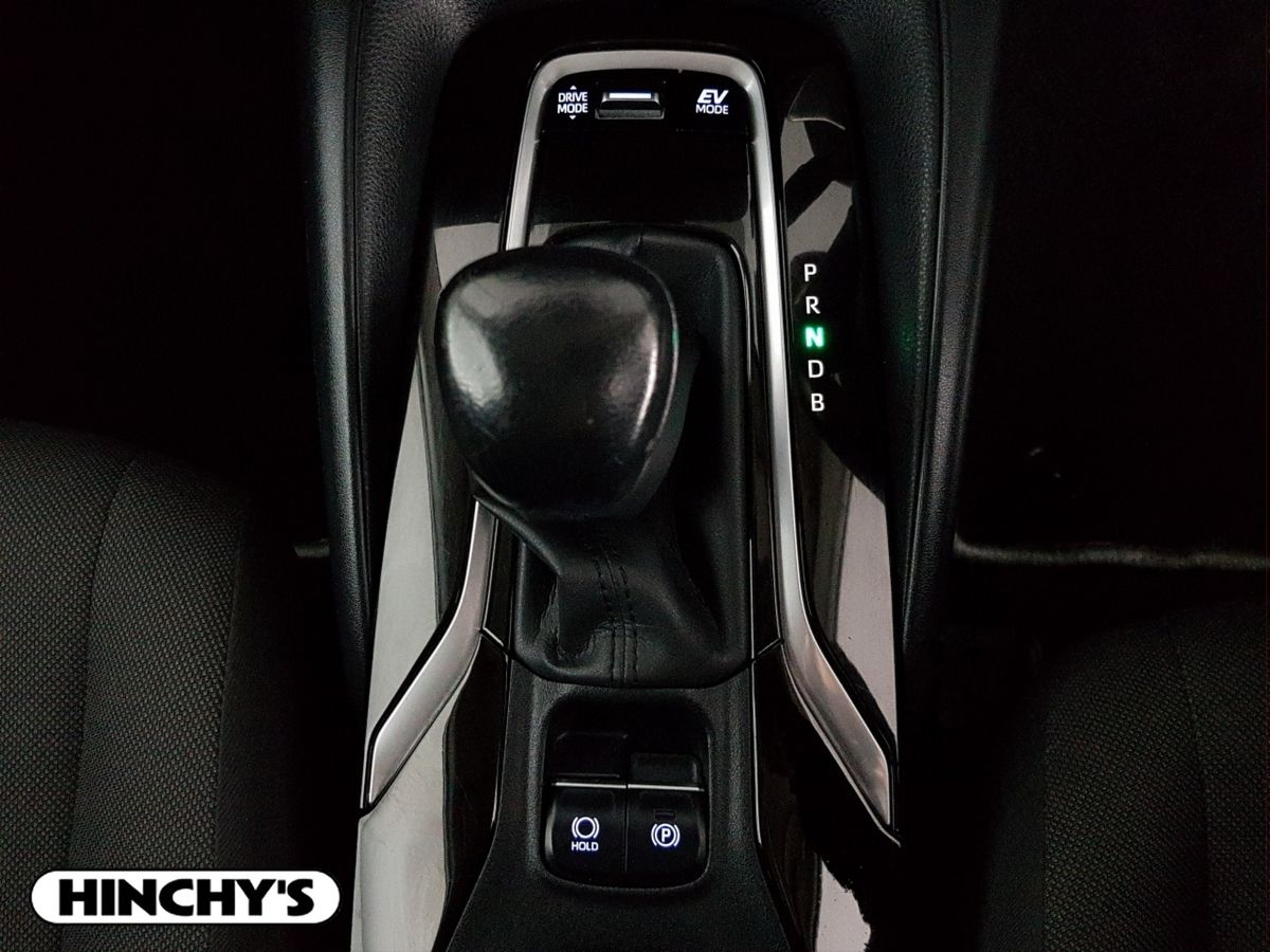 Toyota Toyota Corolla 1.8 Hybrid Luna Saloon