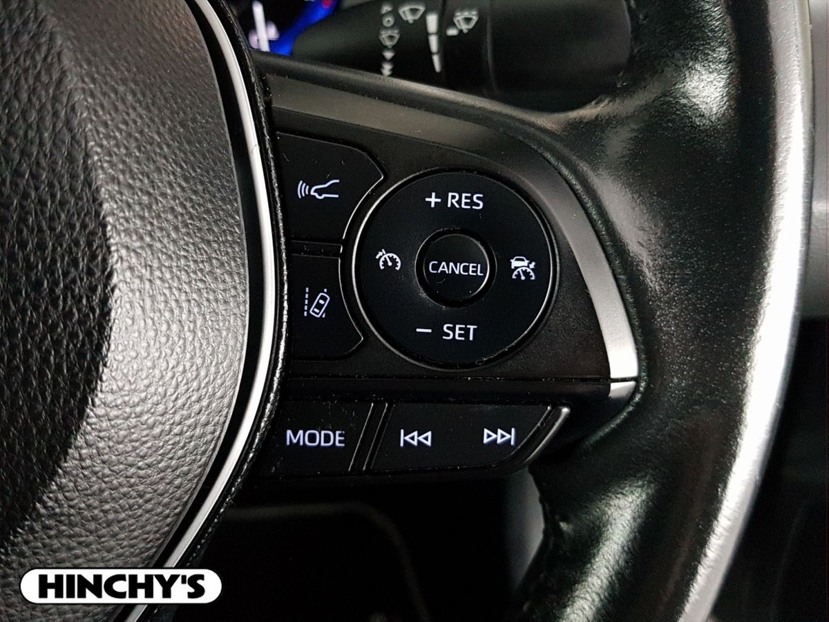 Toyota Toyota Corolla 1.8 Hybrid Luna Saloon