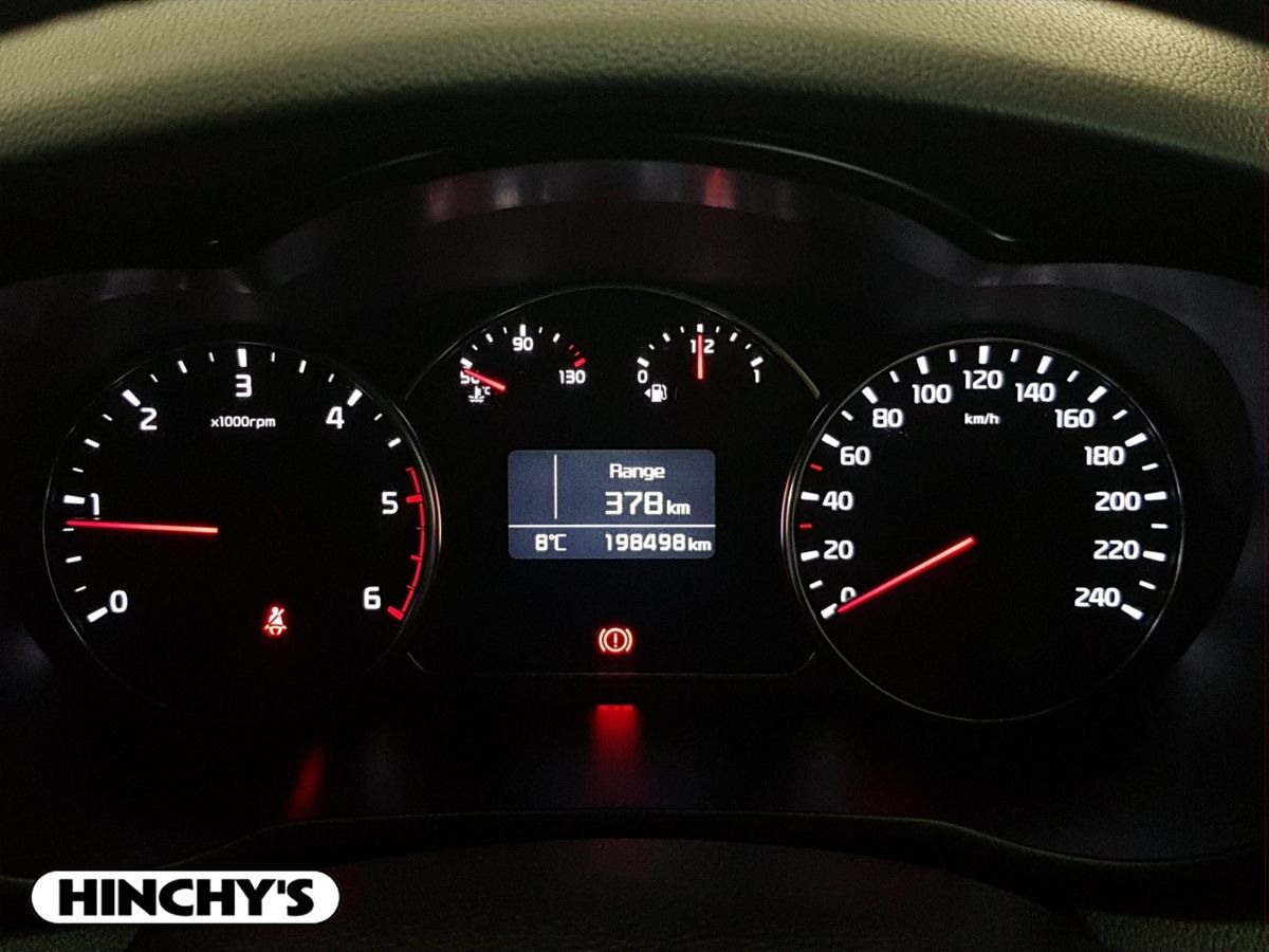 Kia Kia Carens 1.7 EX 7 SEATER