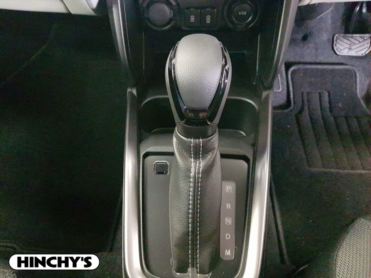 Suzuki Suzuki Swift Swift Motion 1.2 Auto Super Black Pearl