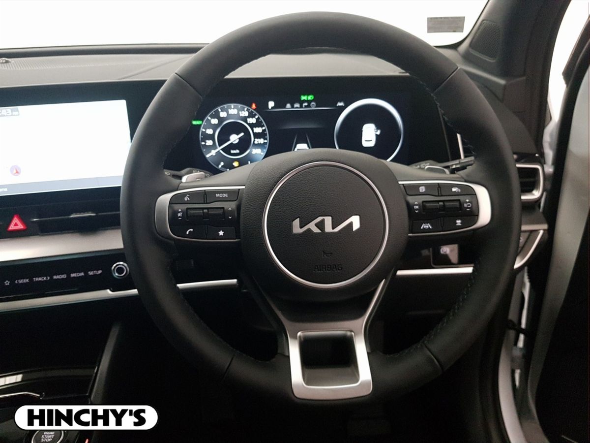 Kia Kia Sportage HYBRID Anniversary 1.6T 230hp Deluxe White *261 OFFER 3.9% FINANCE AVAILABLE *