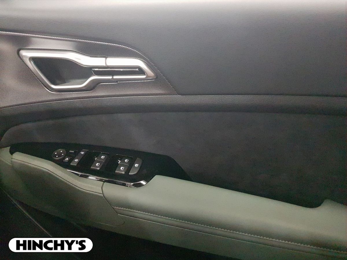 Kia Kia Sportage HYBRID Anniversary 1.6T 230hp Deluxe White *261 OFFER 3.9% FINANCE AVAILABLE *