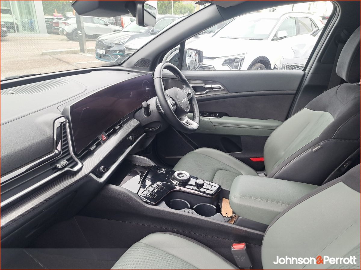 Kia Sportage Anniversary Edition Plug-in Hybrid