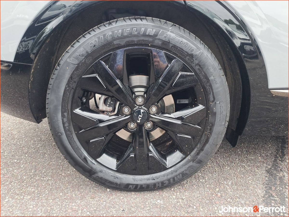 Kia Sportage Anniversary Edition Plug-in Hybrid